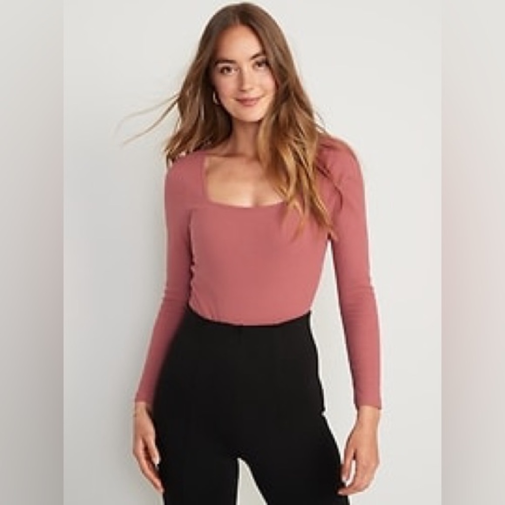 BUNDLE SALE: free w purchase of other item | old navy rose square neck bodysuit